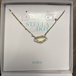 Stella & Dot Collector's Box Pave Stone Pendant in Pink